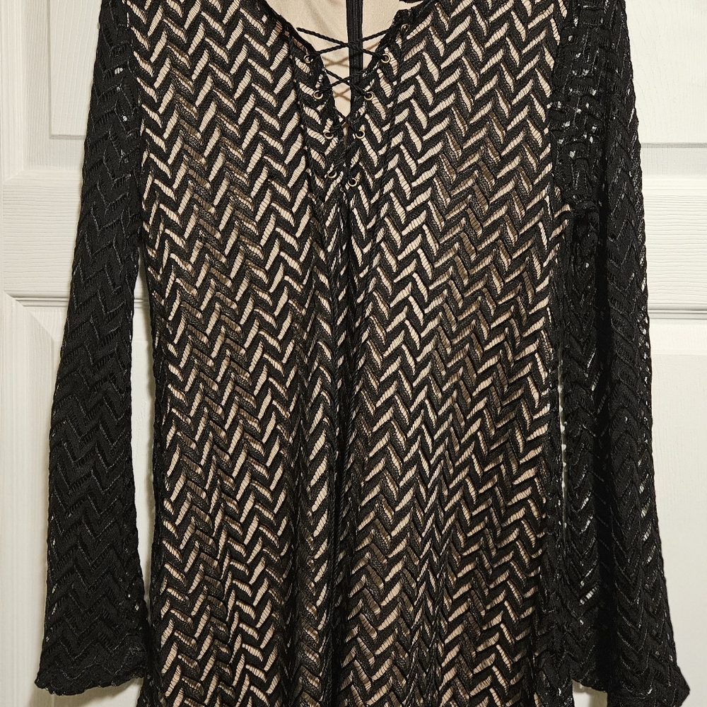 Black Lace Chevron Dress By Blu Pepper Large